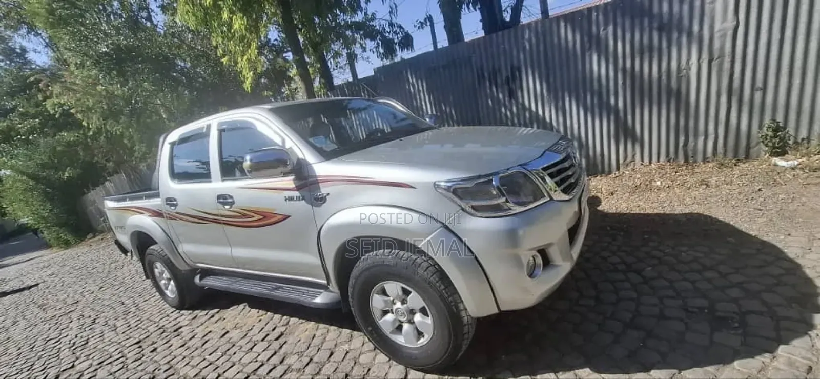 Toyota Hilux 2009 Silver