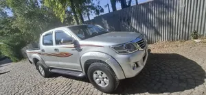 Toyota Hilux 2009 Silver