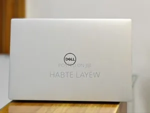 New Laptop Dell XPS 15 8GB Intel Core I5 SSD 512GB