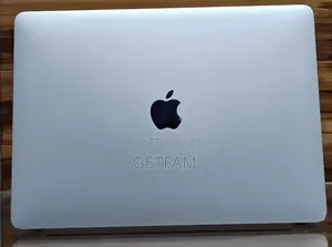 New Laptop Apple MacBook Pro 2019 8GB Intel Core I5 SSD 128GB