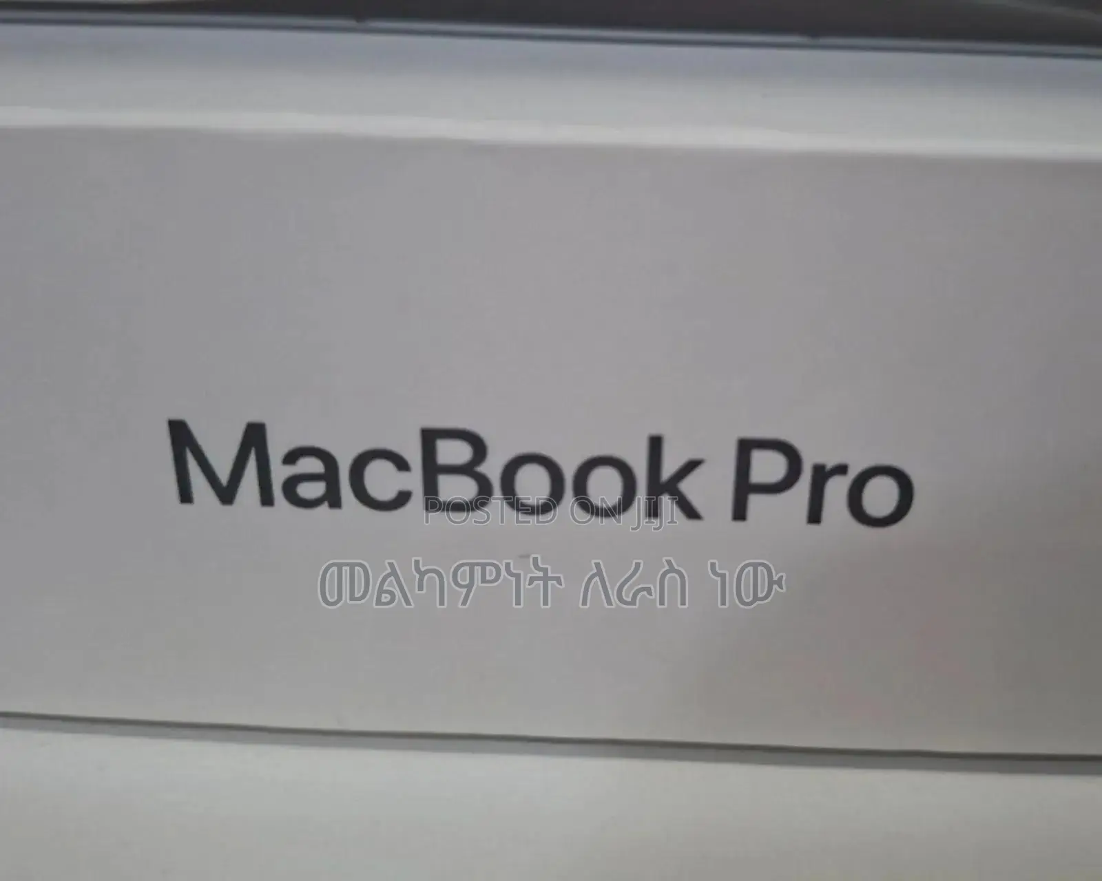 New Laptop Apple MacBook Pro 32GB Apple M1 Max SSD 1T
