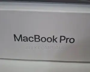 New Laptop Apple MacBook Pro 32GB Apple M1 Max SSD 1T