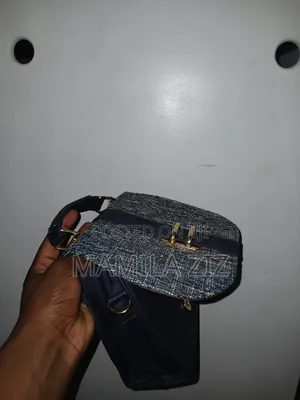 የሴቶች ቦርሳ Woman Bag