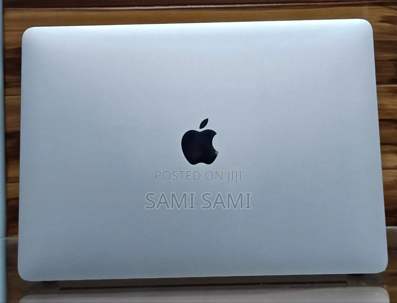 New Laptop Apple MacBook Pro 2019 8GB Intel Core I5 SSD 128GB