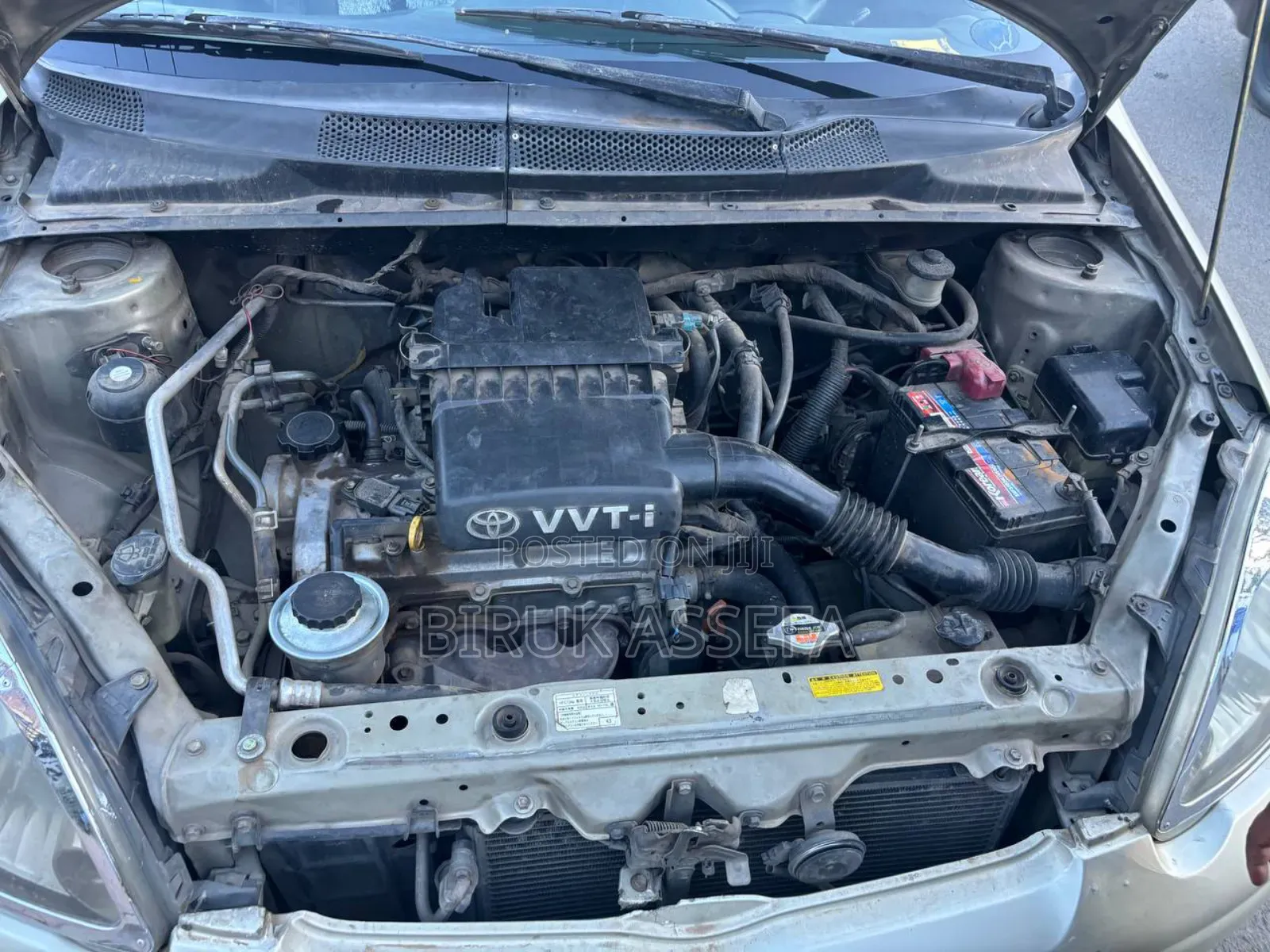 Toyota Vitz 2002 Silver