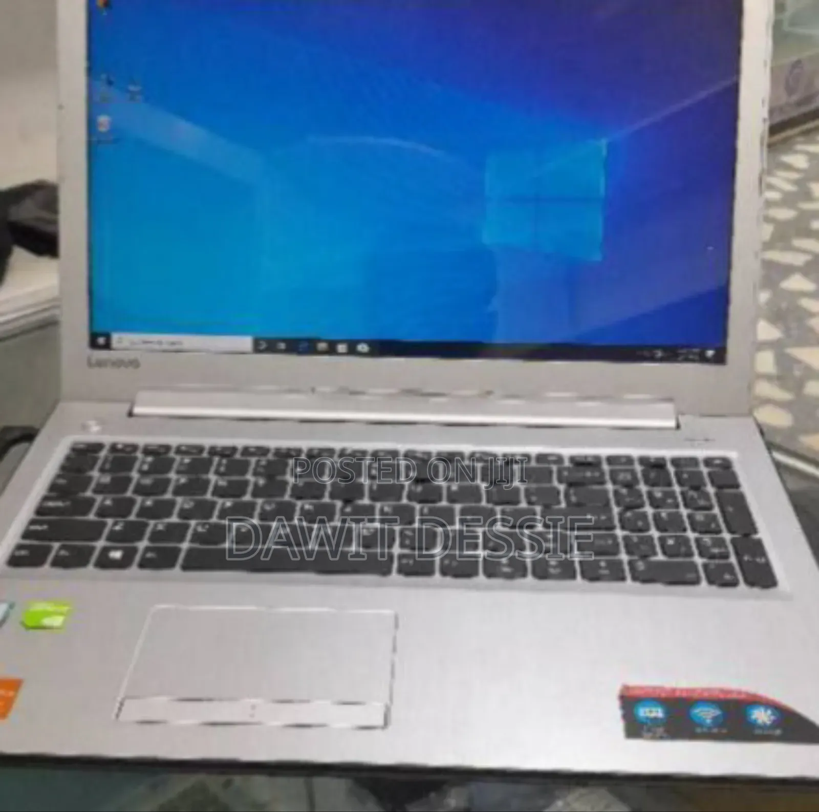 New Laptop Lenovo 8GB Intel Core I7 SSD 1T