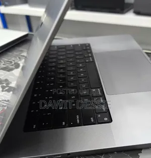 New Laptop Apple MacBook Pro M1 64GB Apple M1 Max SSD 1T