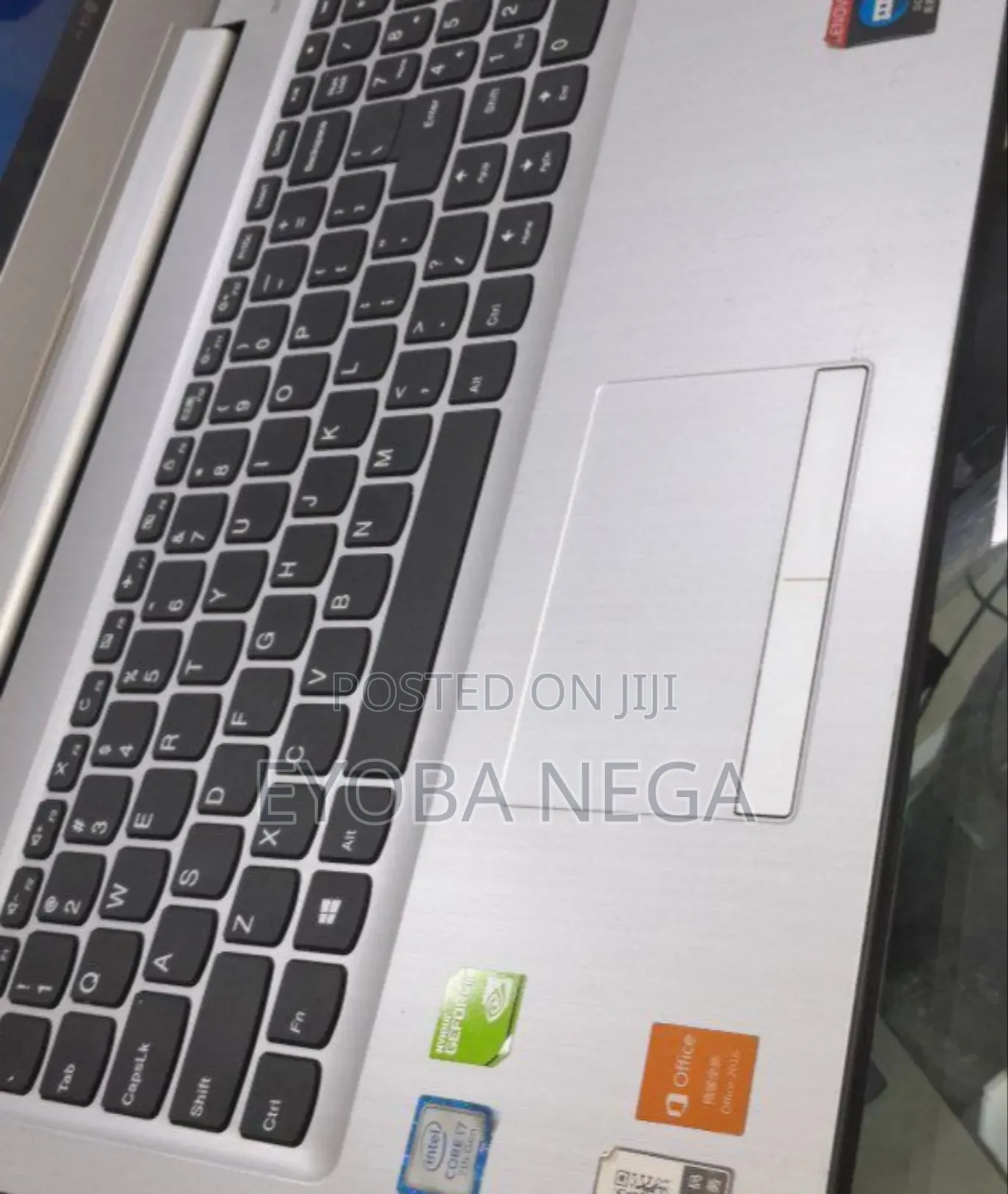 Laptop Lenovo Ideapad 3 8GB Intel Core I7 HDD 1T