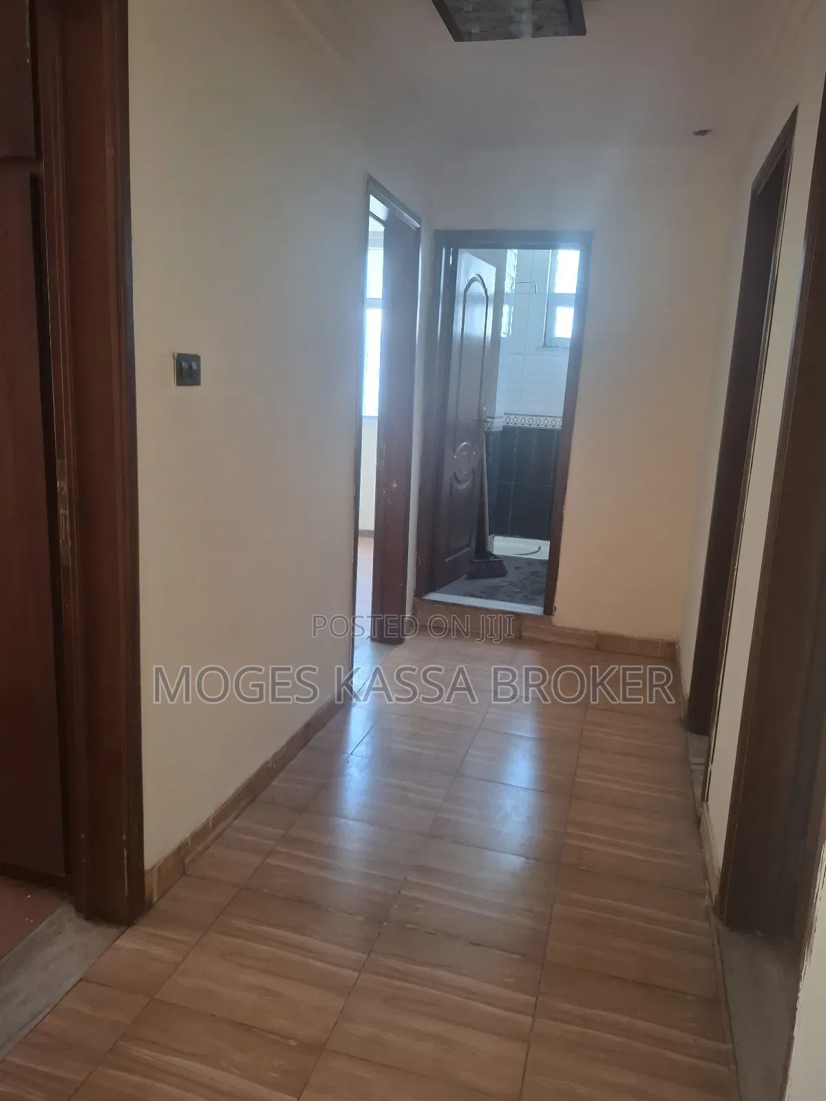 4bdrm Apartment in ሲኤም ሲ ሳፋሪ የሚሸጥ አፓርታማ, Yeka for sale