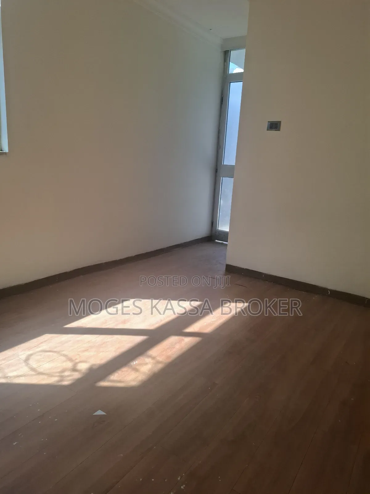 4bdrm Apartment in ሲኤም ሲ ሳፋሪ የሚሸጥ አፓርታማ, Yeka for sale