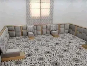 Extraordinary Arabian Majlis Backrest. መጅሊስ ድጋፍ