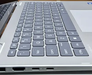 New Laptop HP OmniBook 5 14" 8GB Intel Core Ultra 7 SSD 512GB