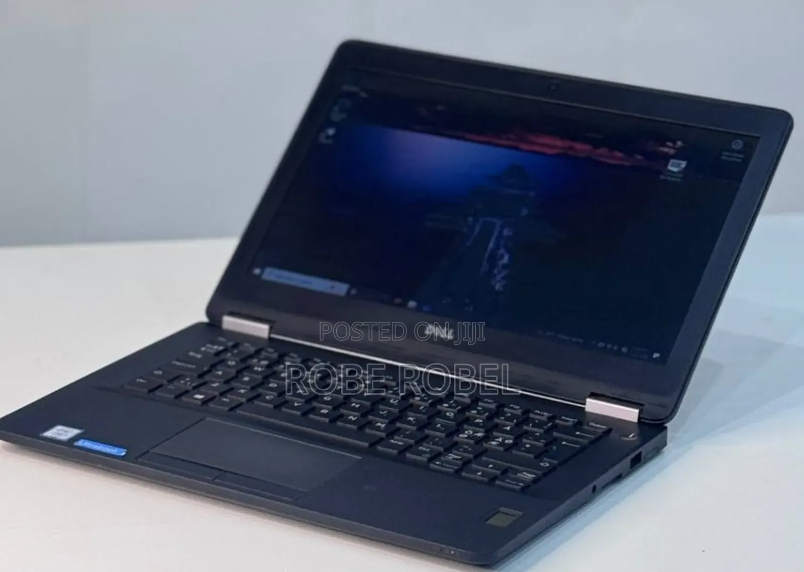 New Laptop Dell Inspiron 15 8GB Intel Core I7 SSD 256GB