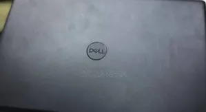 New Laptop Dell Vostro 3520 16GB Intel Core i5 SSD 512GB