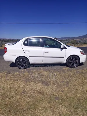 Toyota Platz 1.3 AWD 2001 White