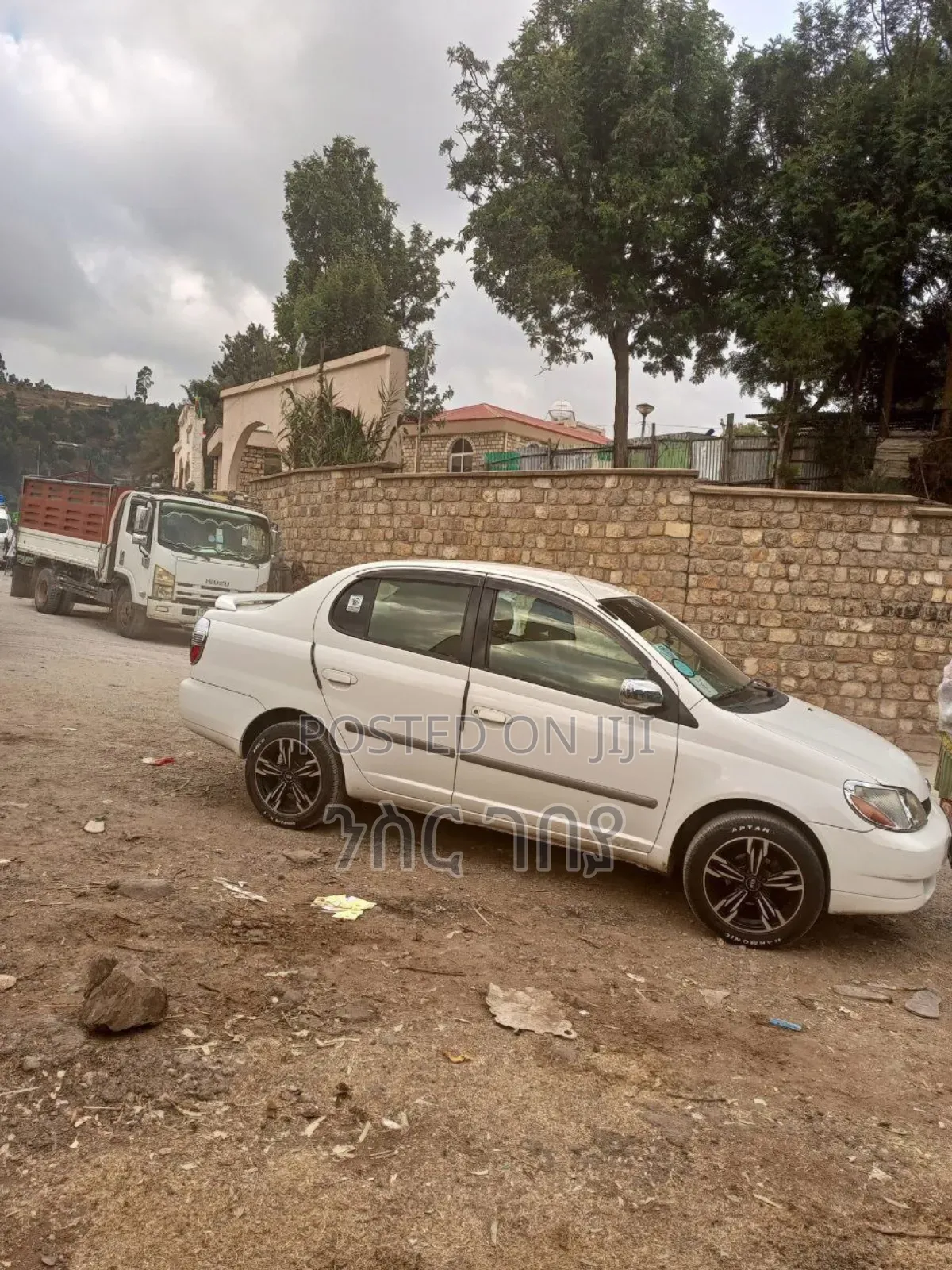 Toyota Platz 1.3 AWD 2001 White
