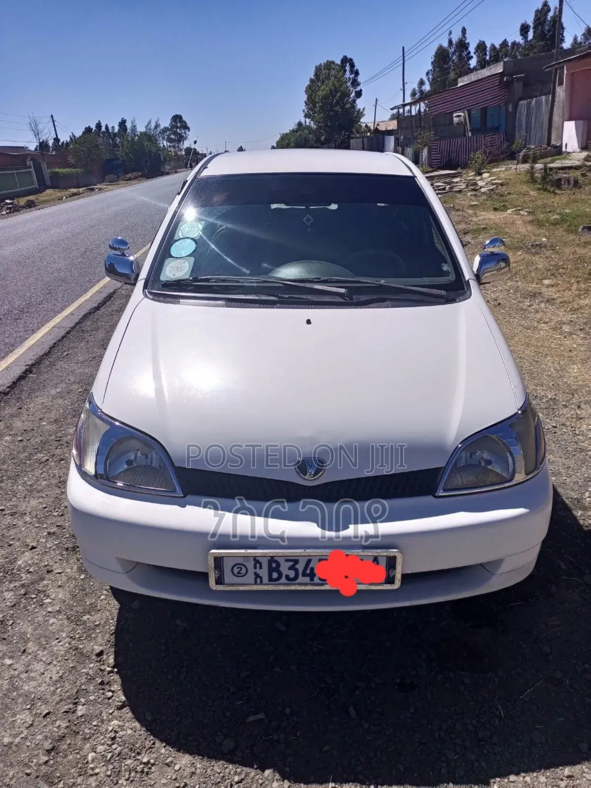 Toyota Platz 1.3 AWD 2001 White