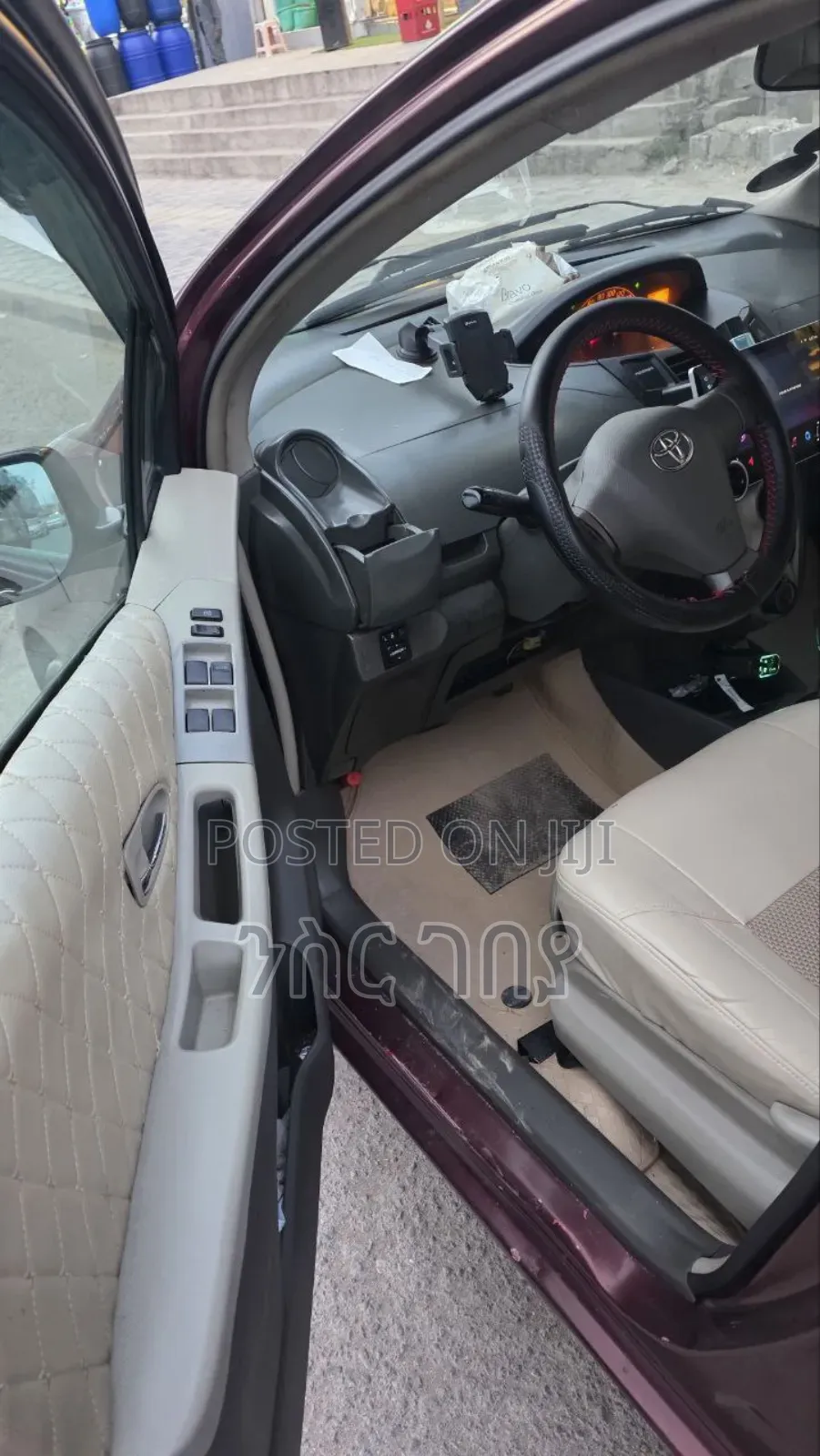 Toyota Yaris 2008 Red