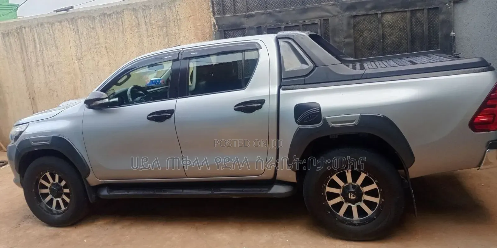 Toyota Hilux 2017 Silver