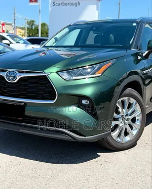 Toyota Highlander Hybrid 2024 Green