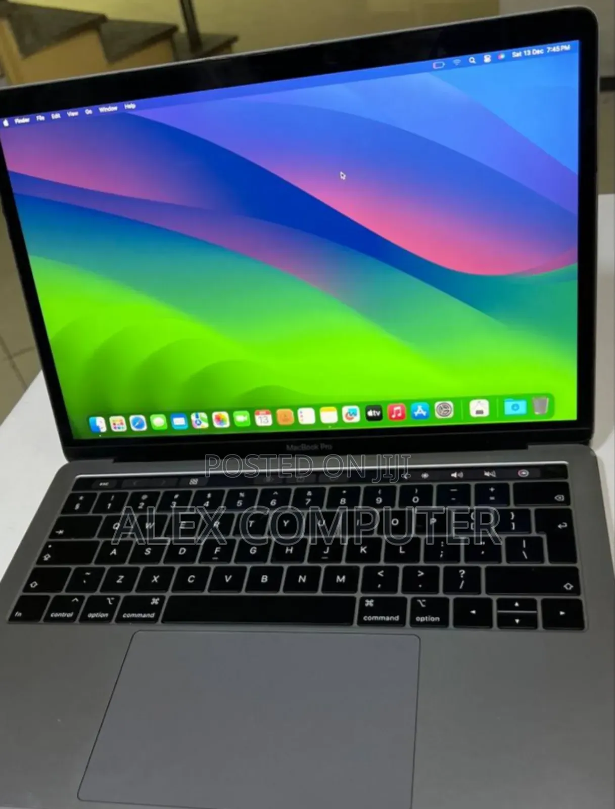 New Laptop Apple MacBook Pro 2019 8GB Intel Core I5 SSD 128GB