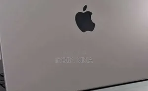 New Laptop Apple MacBook Pro M1 16GB Apple M1 Pro SSD 1T