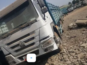 2025 ባንክ ያለበት Howo ሲኖ ካሶን ከነተሳብው ማኑዋል 400 Hp for Sale