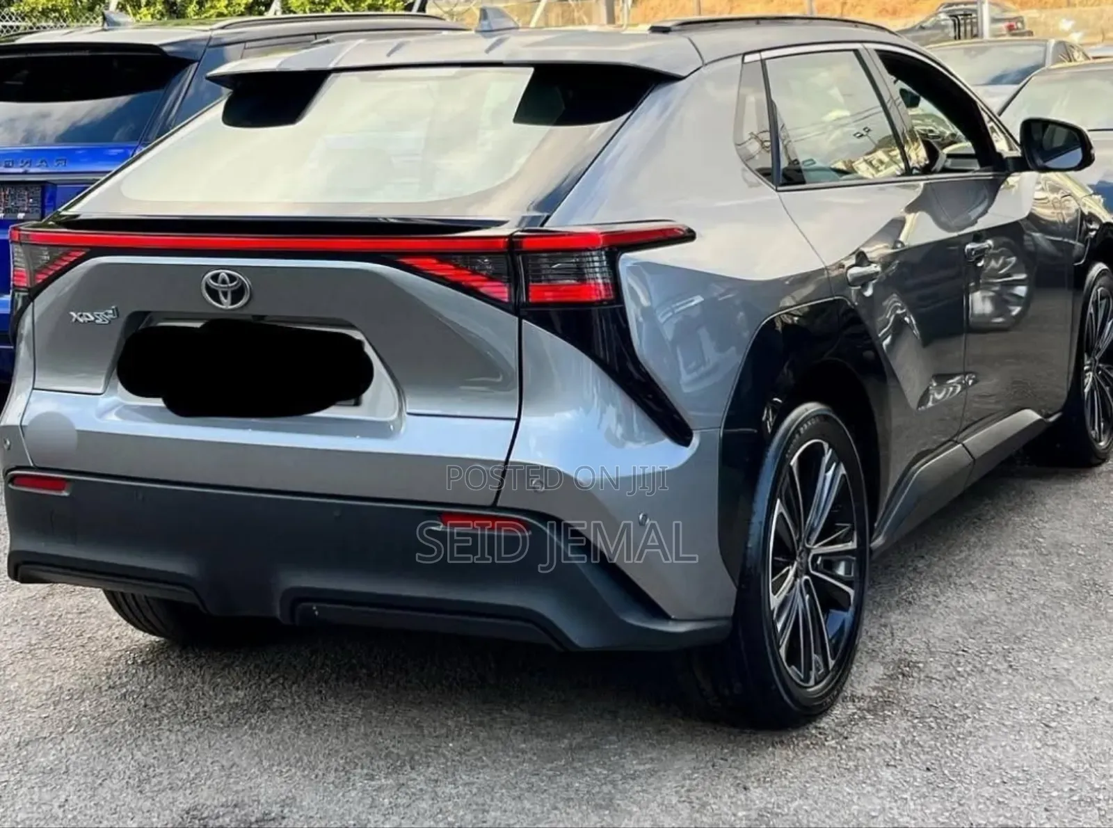 Toyota bZ4X 2023 Gray