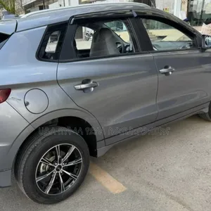 BYD E2 43 kWh 94 hp FWD 2024 Teal