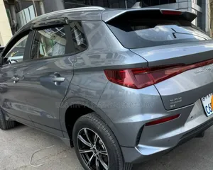 BYD E2 43 kWh 94 hp FWD 2024 Teal