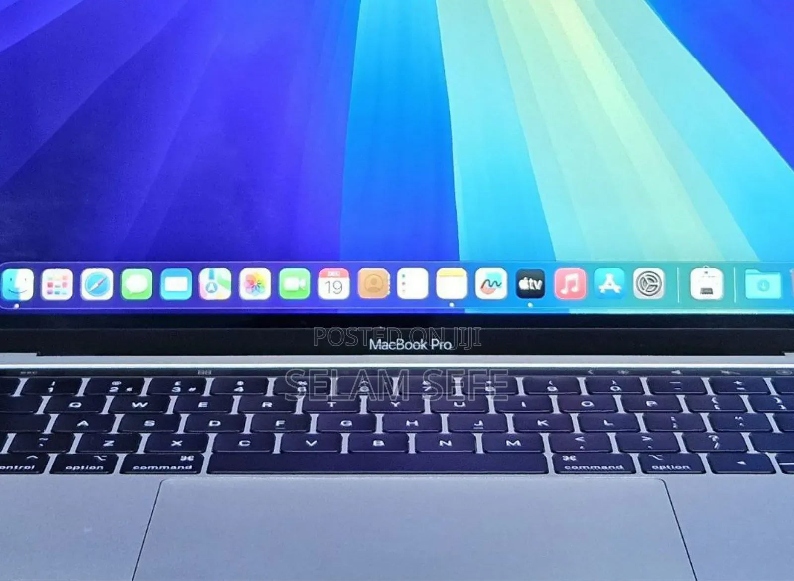 New Laptop Apple MacBook Air 2019 8GB Intel Core I5 SSD 128GB
