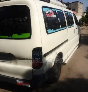 Toyota HiAce 1998 White