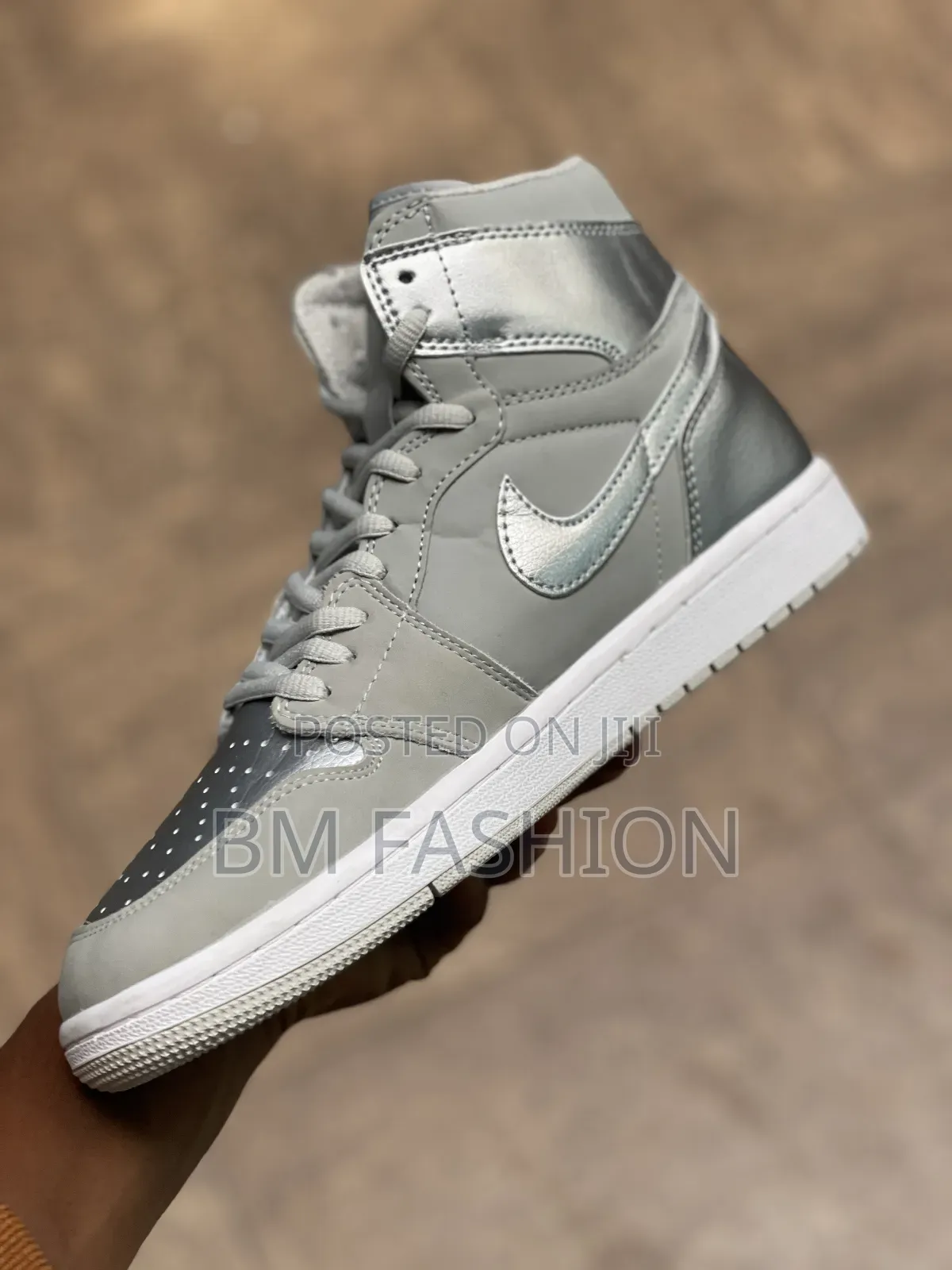 Air Jordan 1 High Og: Neutral Grey Metallic Silver [Free Delivery]