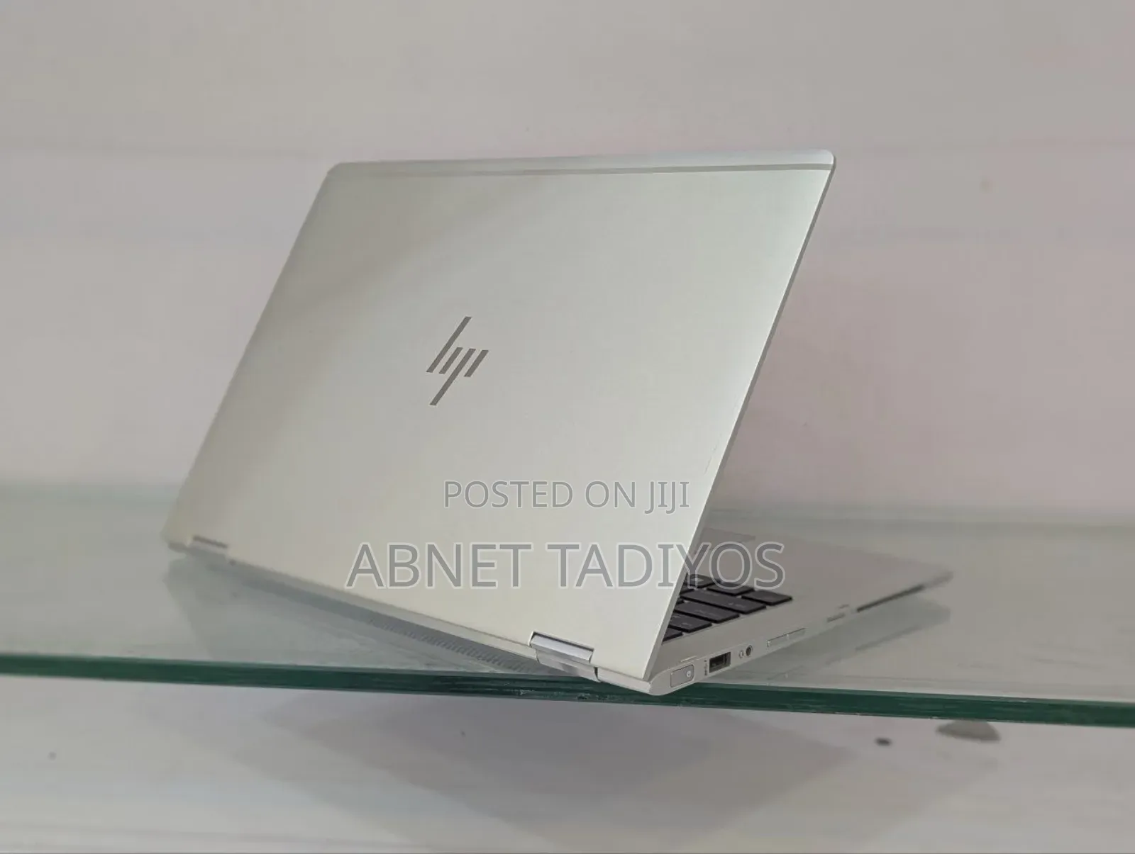 New Laptop HP EliteBook X360 1030 8GB Intel Core I7 SSD 512GB