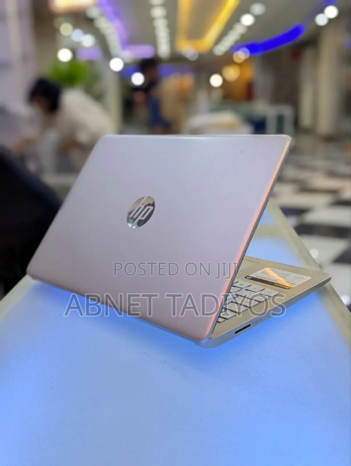 Laptop HP OmniBook 5 Flip 14-Fp0023dx 8GB Intel Core I3 SSD 256GB