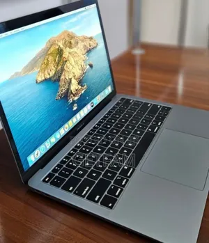 Photo - New Laptop Apple MacBook Pro 2019 8GB Intel Core I5 SSD 128GB