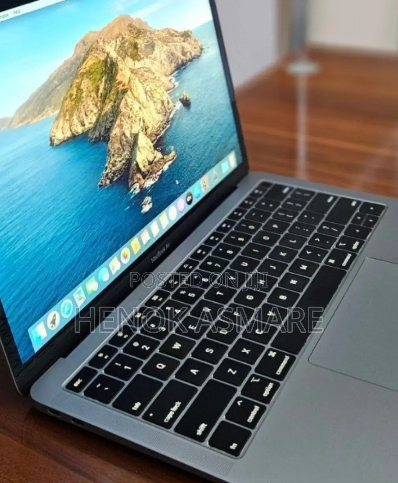 New Laptop Apple MacBook Air 2019 8GB Intel Core I5 SSD 128GB