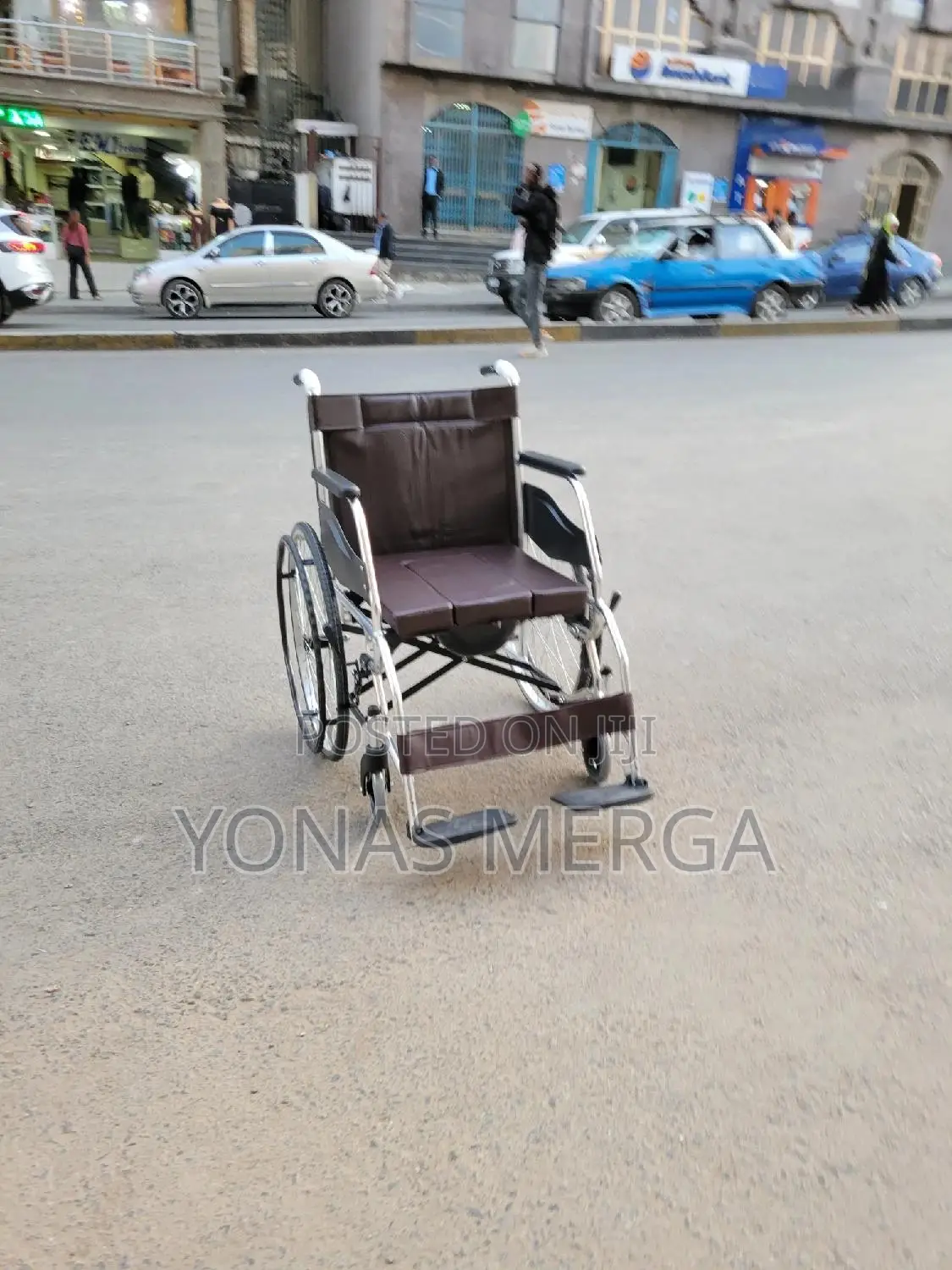 Wheelchairs瓠身travel Wheel Chair鑫飆holder Provided.
