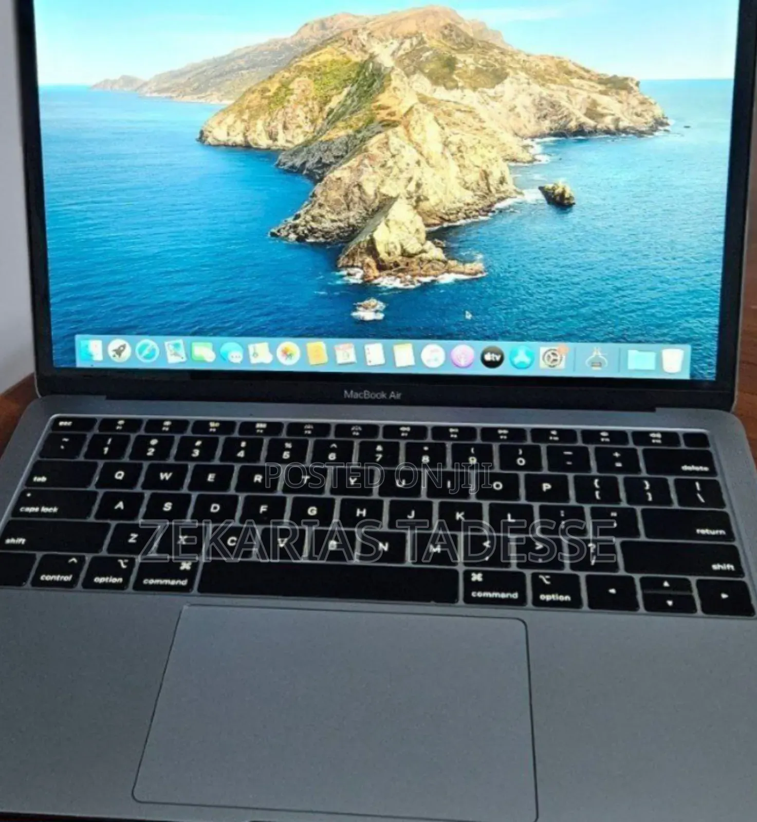New Laptop Apple MacBook Air 2019 8GB Intel Core I5 SSD 128GB