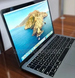 New Laptop Apple MacBook Air 2019 8GB Intel Core I5 SSD 128GB
