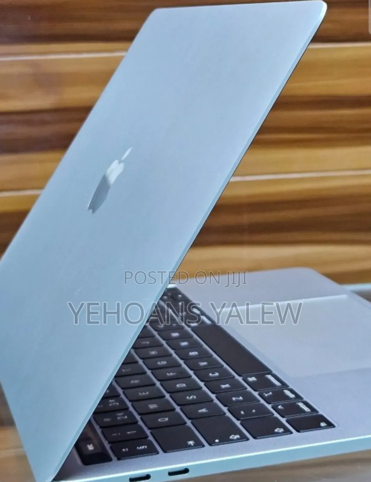 New Laptop Apple MacBook Air 2019 8GB Intel Core I5 SSD 128GB