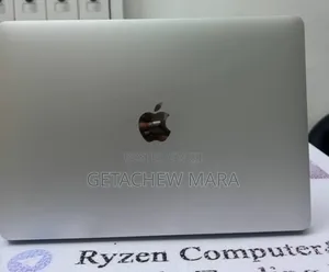 Photo - New Laptop Apple MacBook Pro 2017 8GB Intel Core I5 SSD 128GB