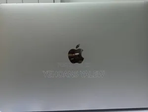 New Laptop Apple MacBook Pro 2017 8GB Intel Core I5 SSD 128GB