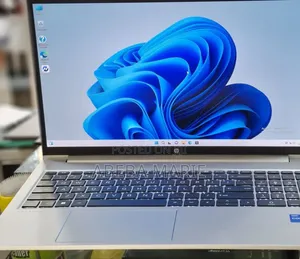 New Laptop HP ProBook 450 G9 16GB Intel Core I7 SSD 512GB