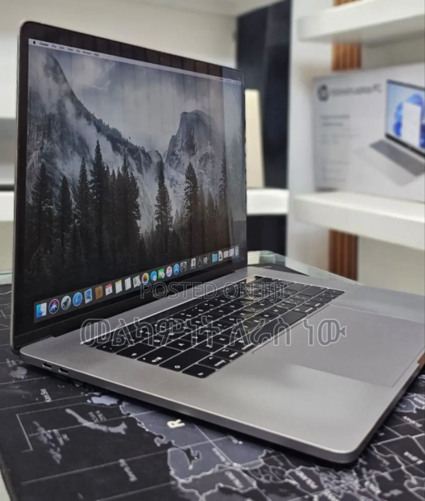 New Laptop Apple MacBook Pro 2019 16GB Intel Core I9 SSD 512GB