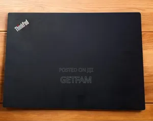 New Laptop Lenovo ThinkPad T495s 8GB AMD Ryzen 5 SSD 256GB