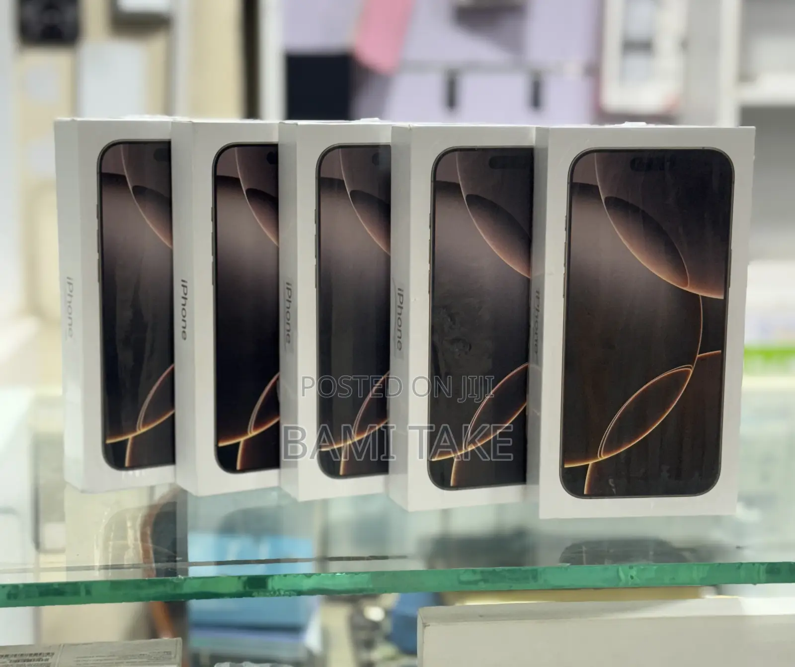 New Apple iPhone 16 Pro Max 256 GB Gold