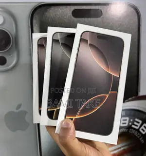 Photo - New Apple iPhone 16 Pro Max 256 GB Gold