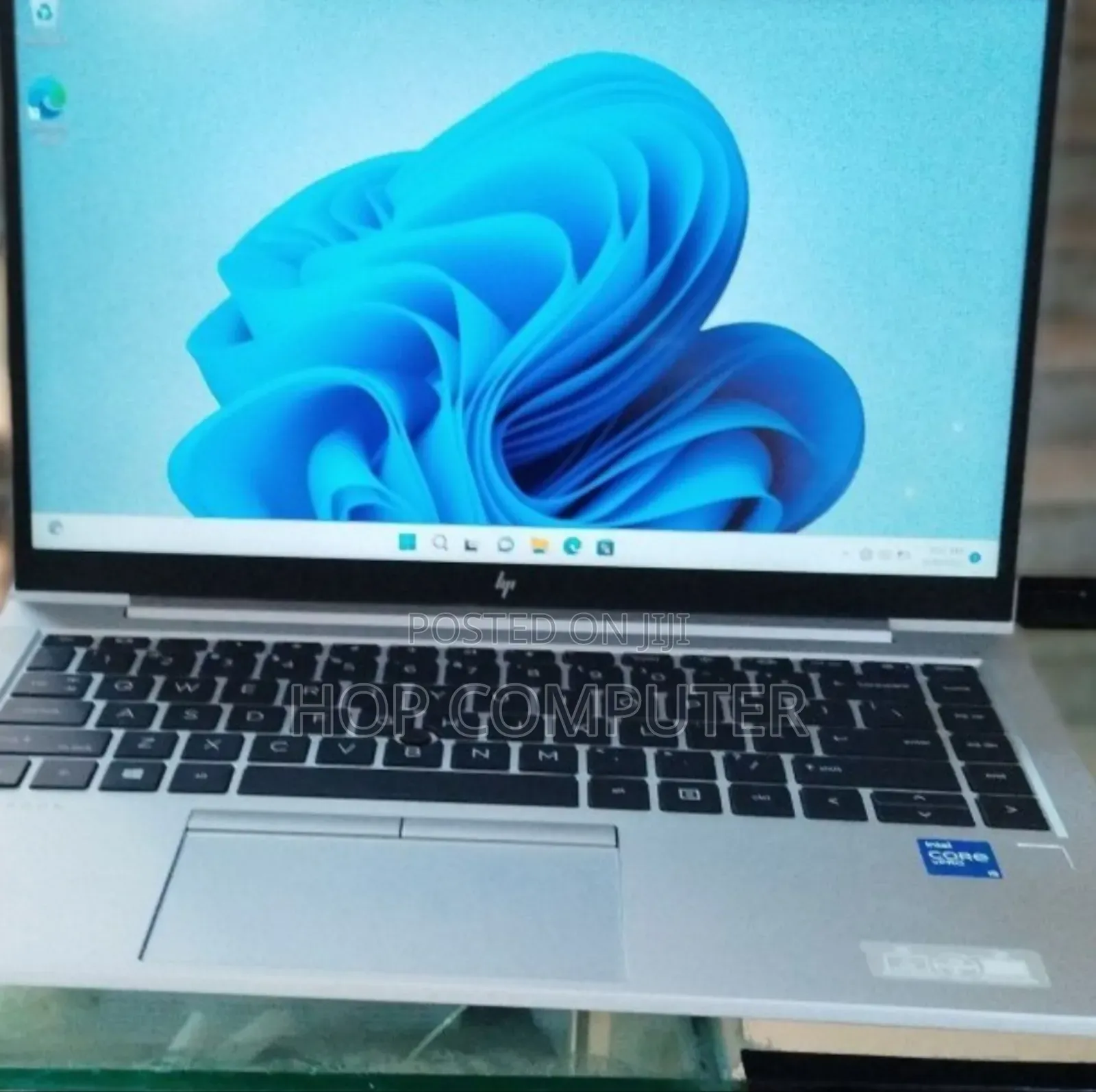 New Laptop HP EliteBook 840 G8 16GB Intel Core I5 SSD 512GB