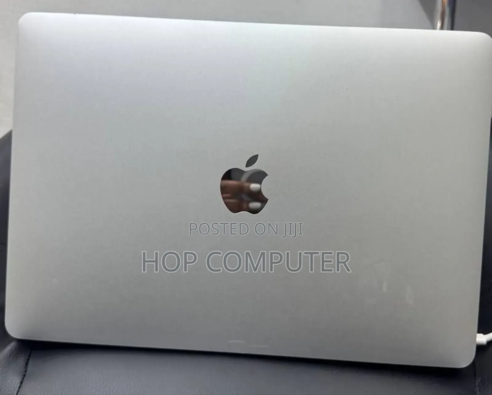 New Laptop Apple MacBook Pro 2017 8GB Intel Core I5 SSD 128GB